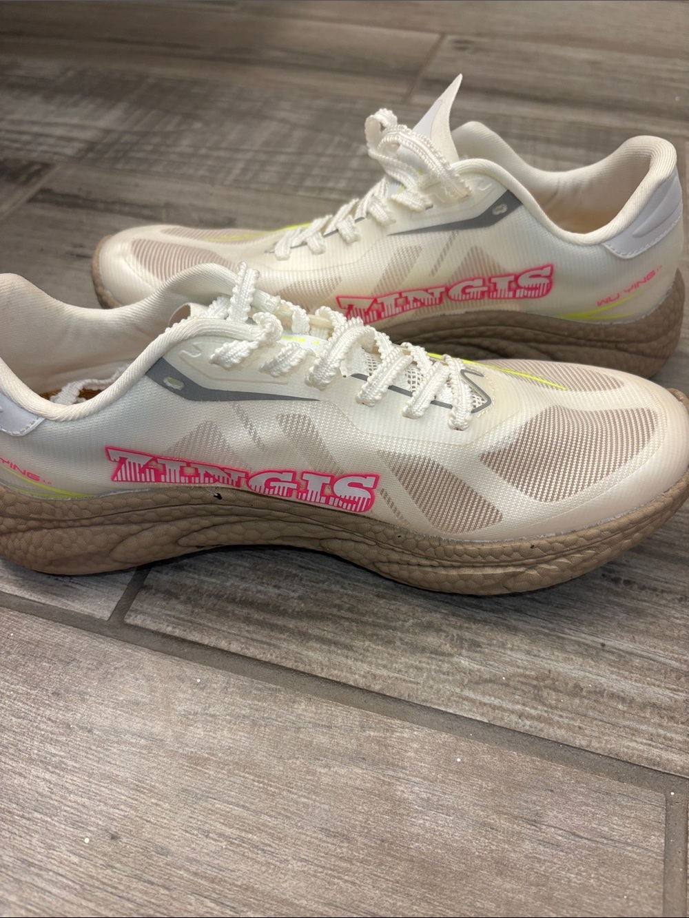 White Women's Running Sneakers with Pink Accents